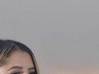 VAANESA GOMES1