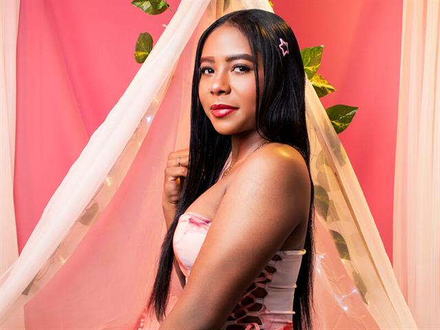 AliceBrunett's photo