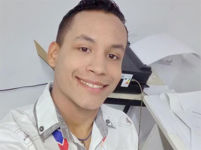 AndresDasilva's photo