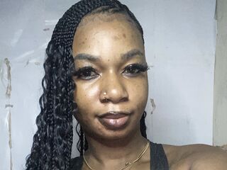 BellaPeter