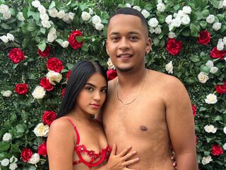 EliotAndAura