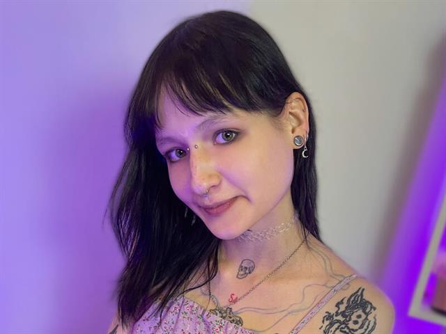 EsterNocturne's photo