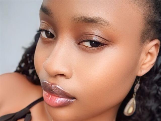 LunaSilhouette's photo