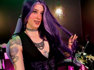 Missameliacblack