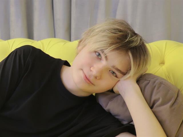 RowanScarlett's photo