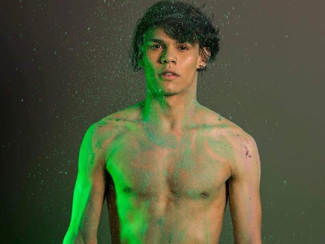XavierBlake's photo