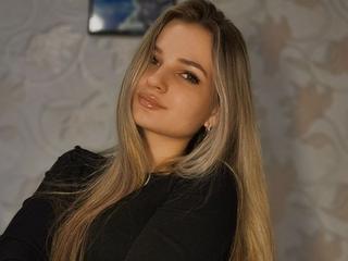AngelinaLo Profile Picture