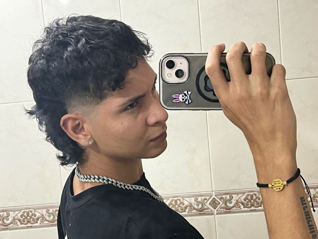 jhojan twink's photo