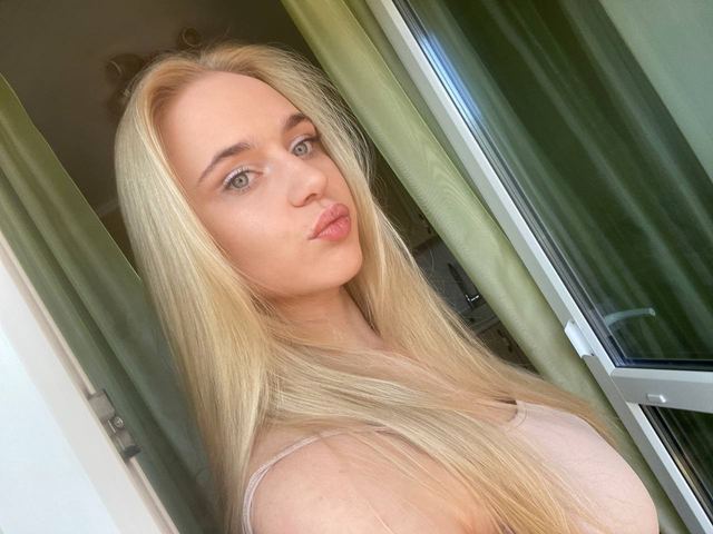 NUMBONE BLOND