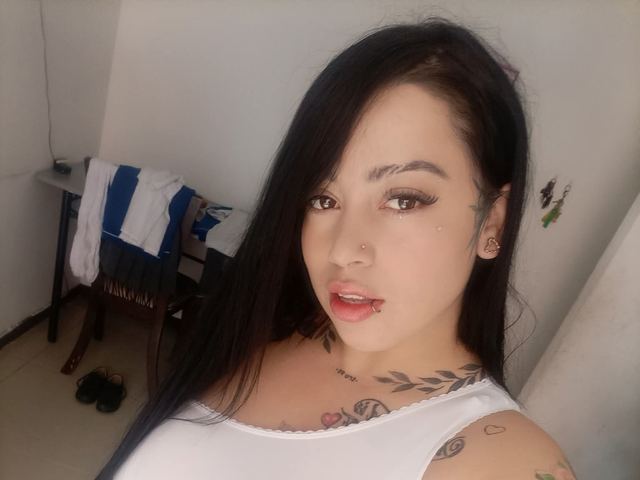 ZayraStormBig's photo