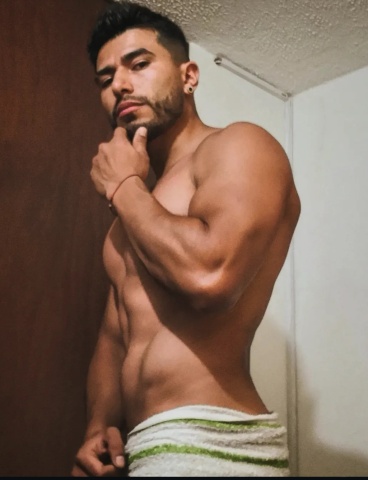 ackerman latinboy's photo