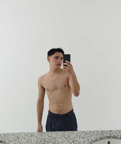 Nicky Miller's photo