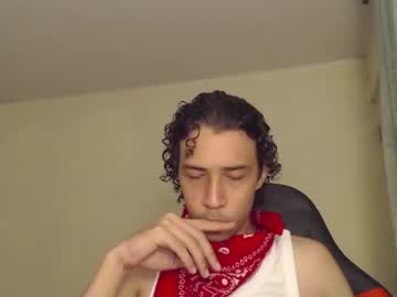 Instagram BelowAbajo