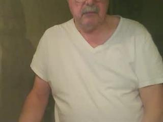 isfuntochathere Profile Picture