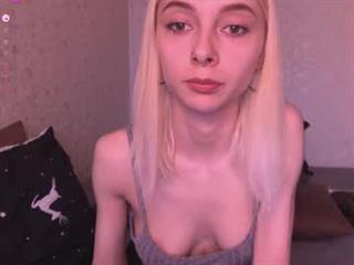 Dina Profile Picture
